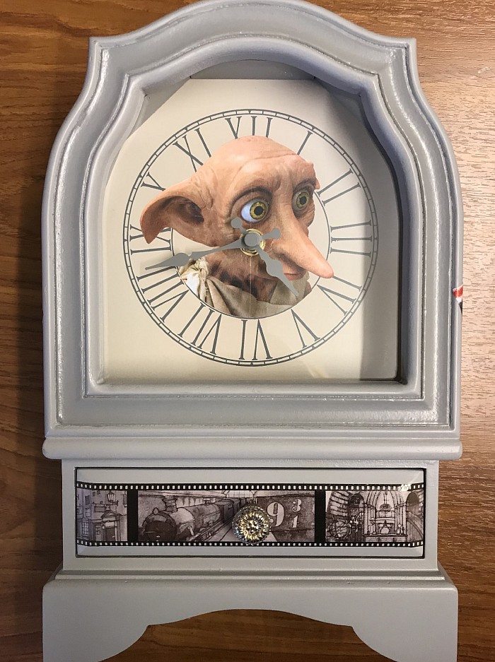 Dobby clock